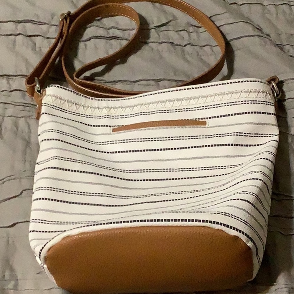 Thirty-One White and Brown Crossbody Bag with Leather Accents